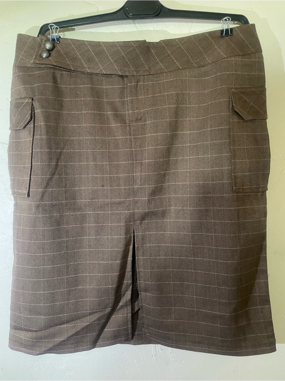 Lipstick Boutique Brown Windowpane Cargo Shorts size M
